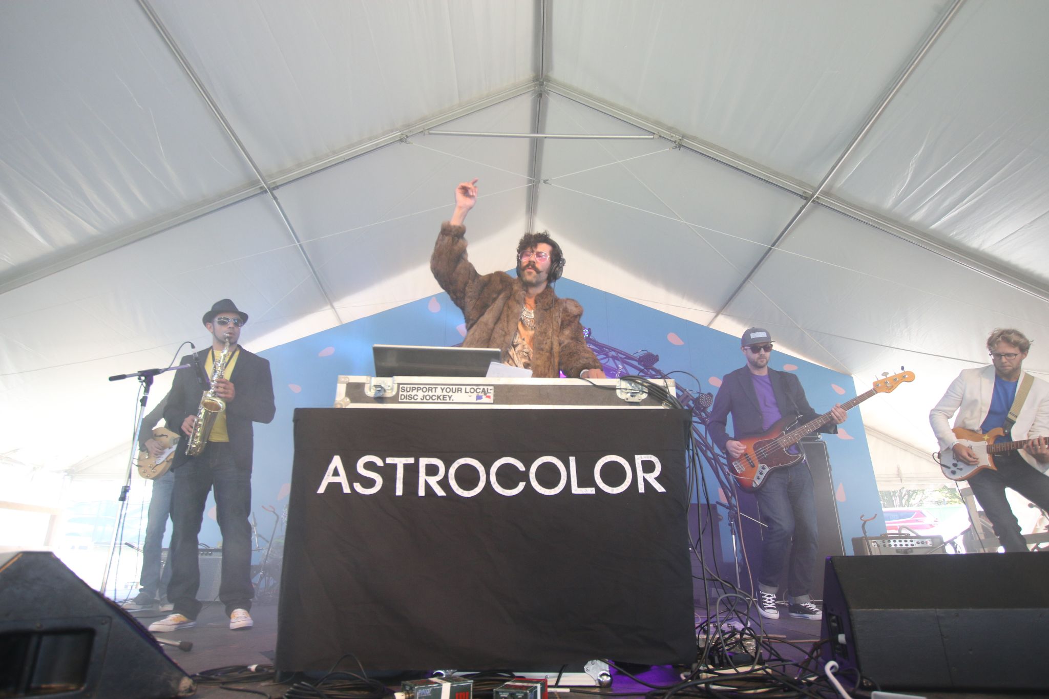 Astrocolor - photo by webmeister Bud