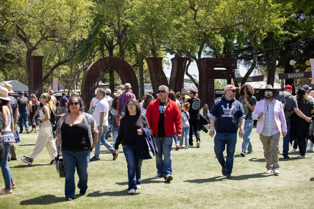 BottleRock Love Sculpture