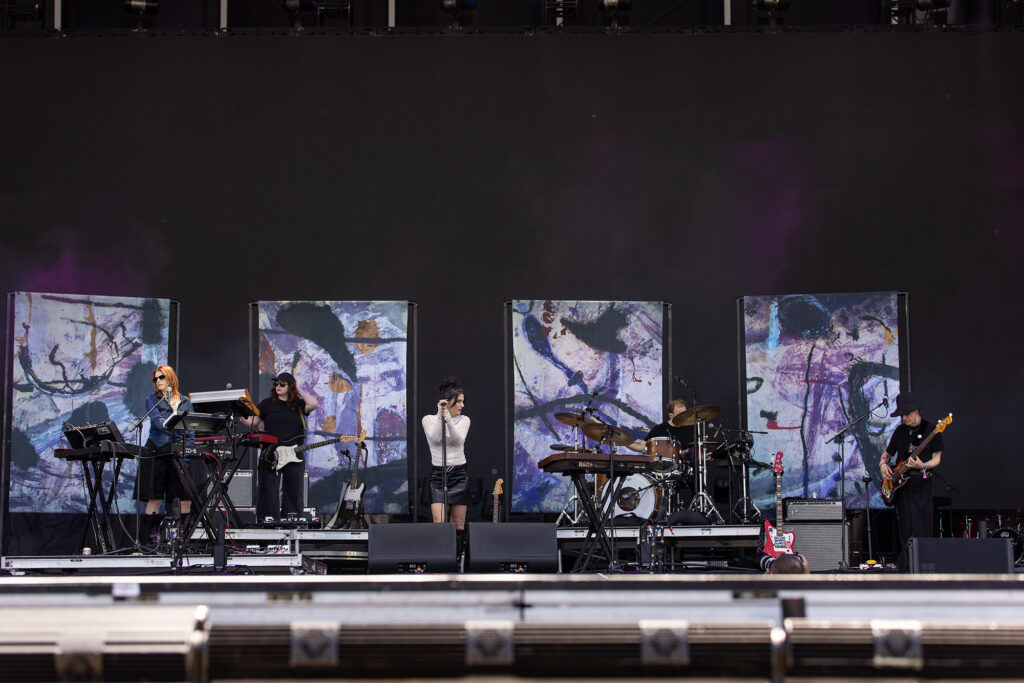 Sharon Van Etten & The Attachment Theory at BottleRock 2025