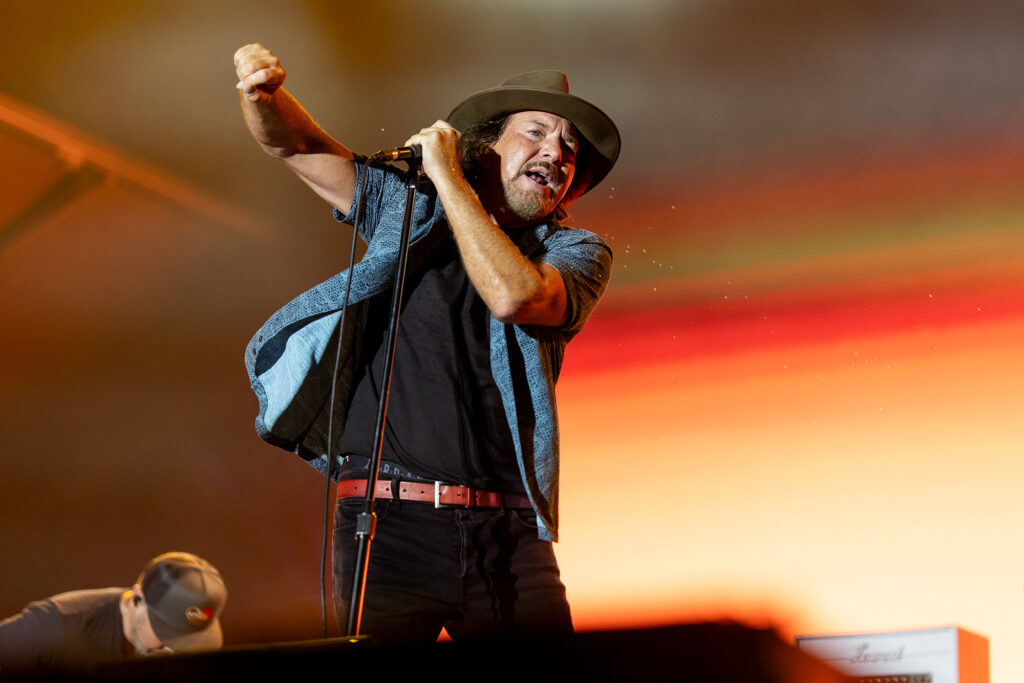 Eddie Vedder and Friends (Pearl Jame) at Ohana Festival 2026 - photo by Adam Lee