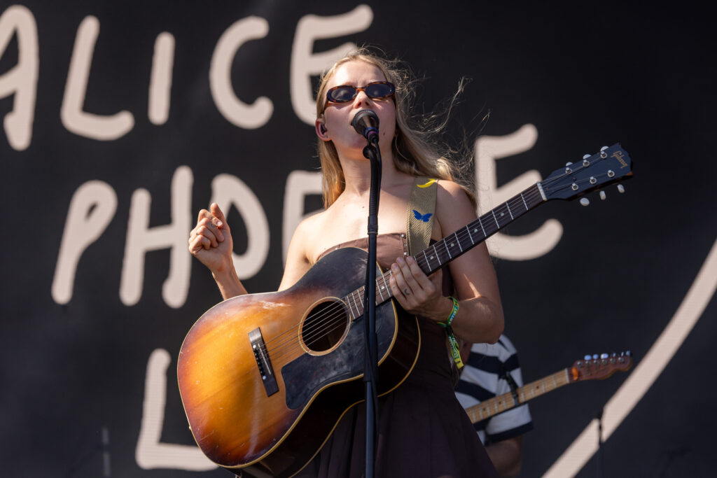 Alice Phoebe Lou at Ohana Festival 2026